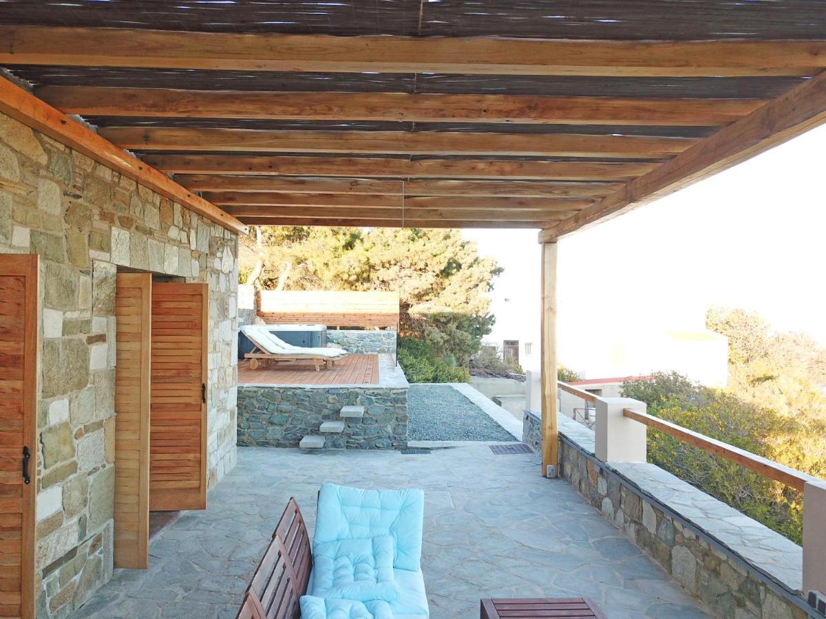 Magna Grecia Residence Panoramic View Episkopion  エクステリア 写真
